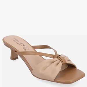 Journee Collection Starling Sandal Tan